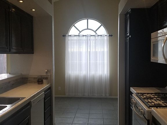 4th image of 2153 Moonflower Ct