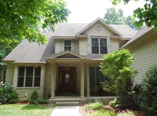 9632 Park Ridge Trl, Berrien Center, MI 49102