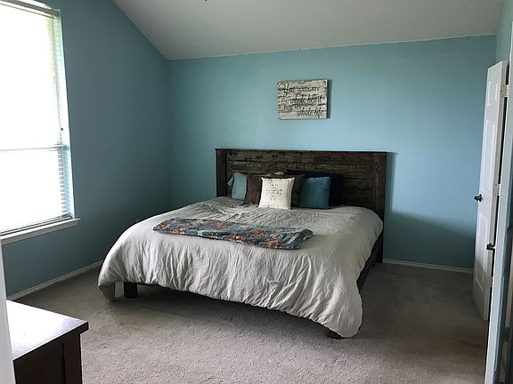 5th image of 1506 Whispering Oaks Dr