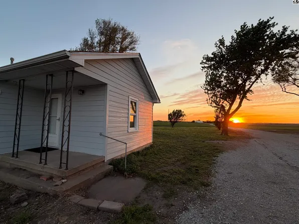 168 11th Ave, Inman, KS 67546
