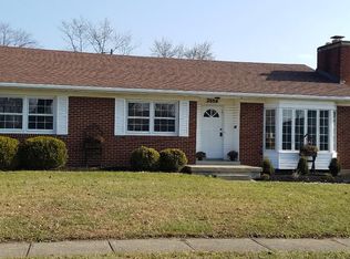 2558 Cavins Dr, Springfield, OH 45503