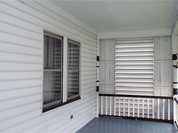 Large and lovely covered front porch.
