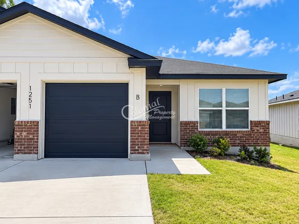 1251 Concord Dr #B, Copperas Cove, TX 76522