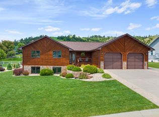 2004 Stampede Dr, Spearfish, SD 57783