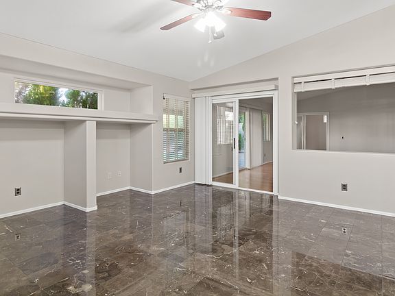 5th image of 8233 Spanish Meadows Ave