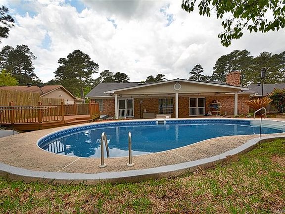 5th image of 9533 Royalton Dr