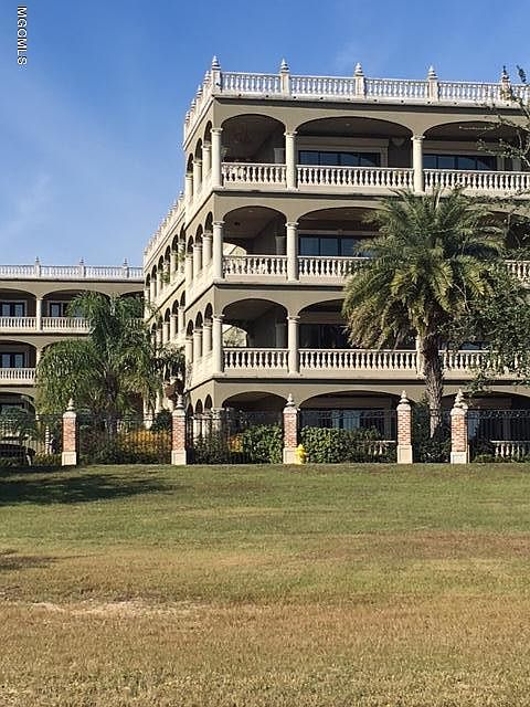 1st image of 4640 W Beach Blvd