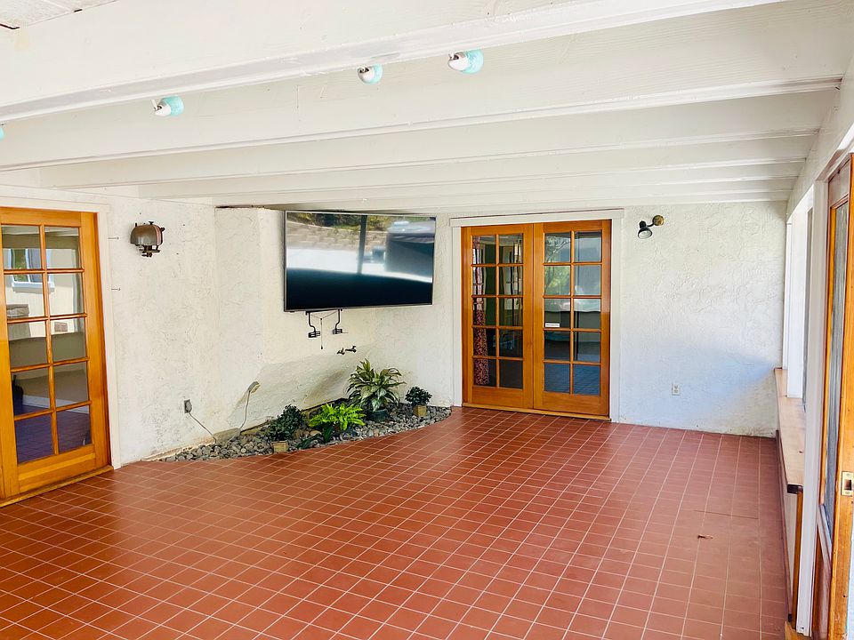 1st image of 10429 Calico Cir