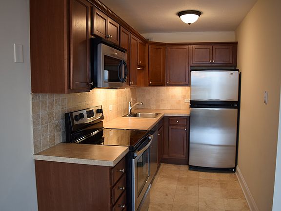 3rd image of 2728 N Hampden Ct APT 1801