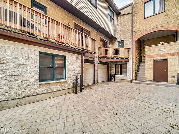 3rd image of 1133 E Hyde Park Blvd APT A