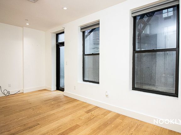 2nd image of 688 Washington Ave #B2