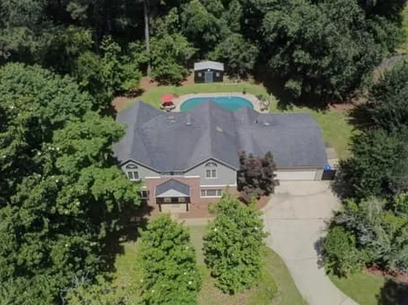 101 Cascade Rd, Columbus, GA 31904