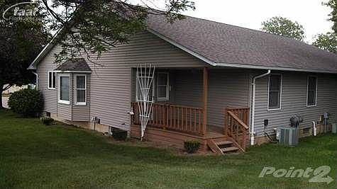 2nd image of 7469 Diane Ct
