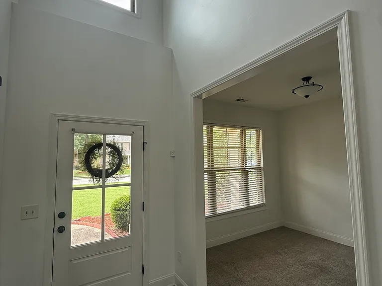 6035 Stonebrook Ln — Photo 6