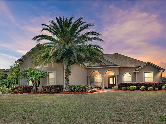 2nd image of 5265 Riverlake Dr