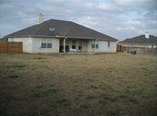 114 Blanco Dr, Hutto, TX 78634