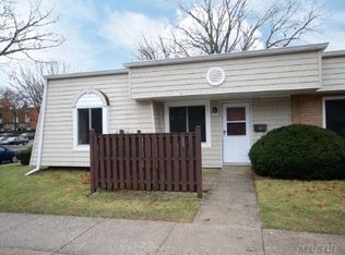32 Sagamore Hills Dr, Port Jefferson Station, NY 11776