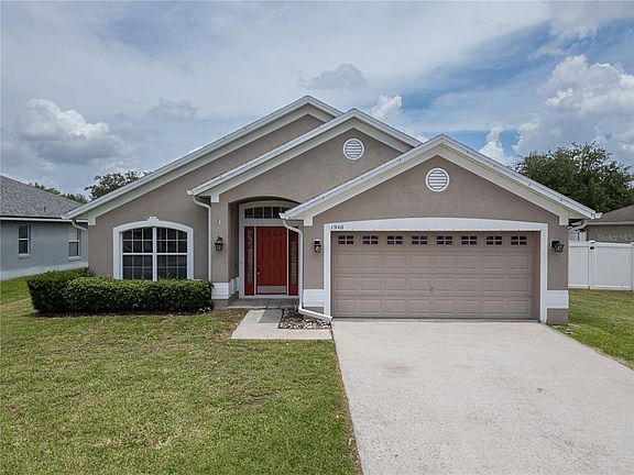 2nd image of 1940 Fawn Meadow Cir
