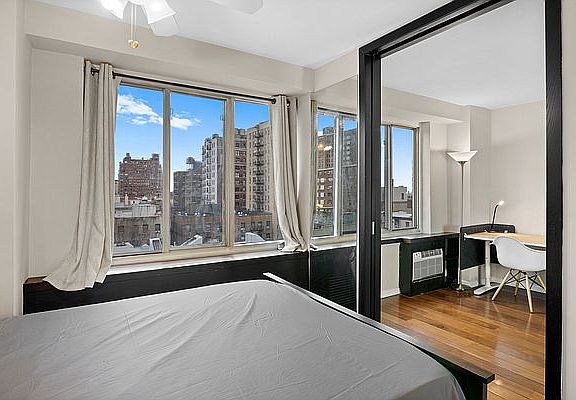 5th image of 400 Central Park W APT 10G