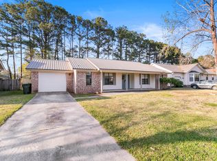 235 Foxborough Rd, Goose Creek, SC 29445