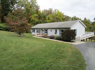 67 Ward Rd, Salt Point, NY 12578