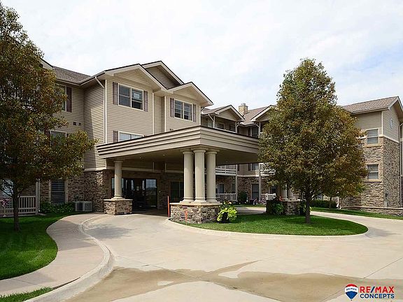 4th image of 5831 Enterprise Dr APT 107