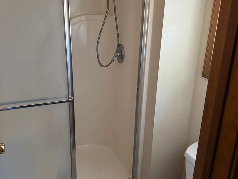 3524 E Laurel St — Photo 9