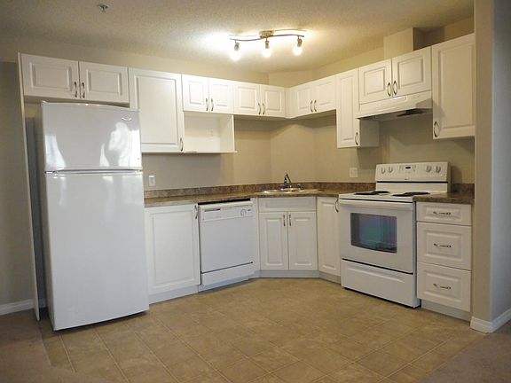4th image of 111 Edwards Dr SW #317