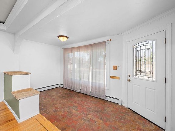 5th image of 440 N 13th St