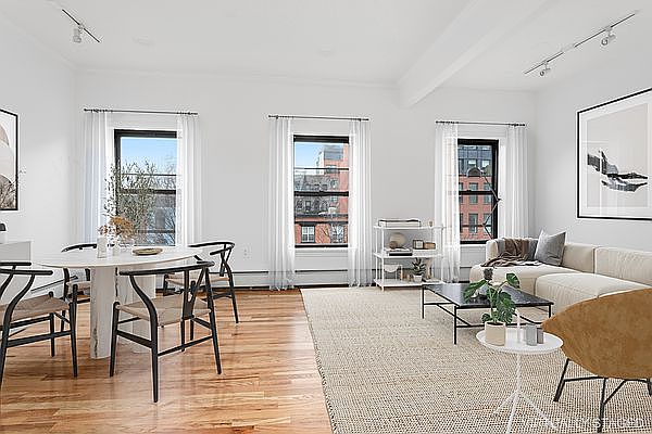 1st image of 479 Atlantic Ave APT 2