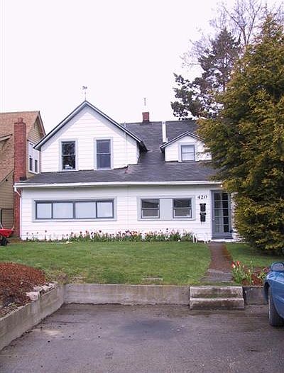 2nd image of 420 Lakeway Dr