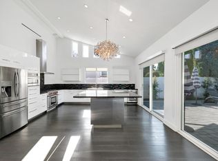 5729 Ostrom Ave, Encino, CA 91316