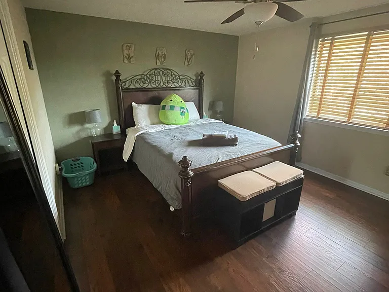 8151 Loch Lomond Ln — Photo 2