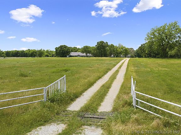 4th image of 11567 Renick Rd
