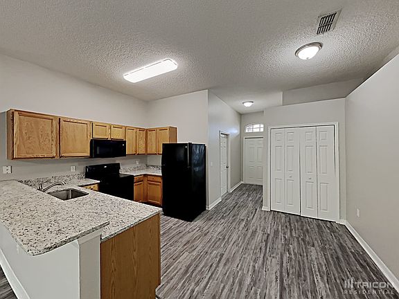 4th image of 30531 Pga Dr