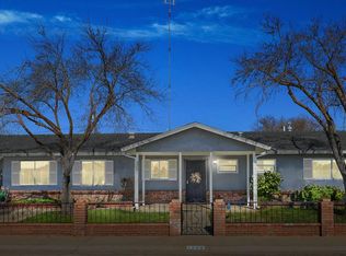 1209 Latimer Ave, Modesto, CA 95351