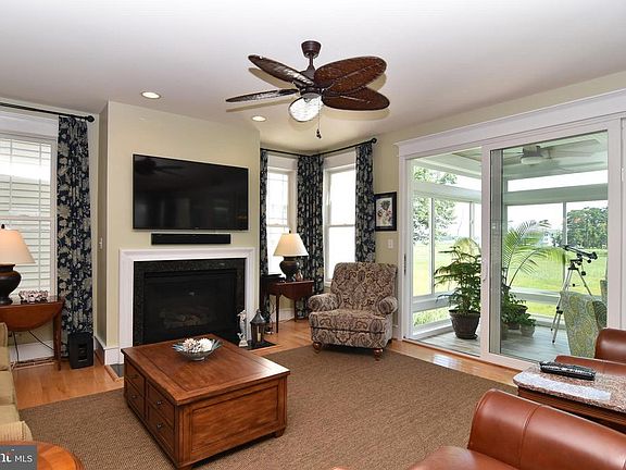 3rd image of 29244 Park View Dr #9