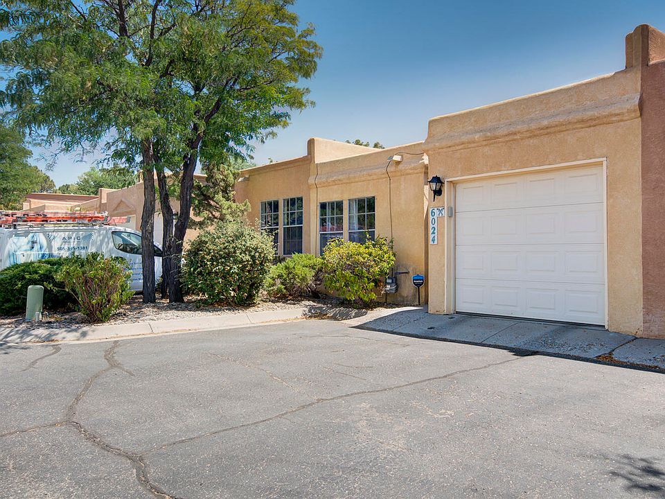 1st image of 6024 Del Campo Pl NE