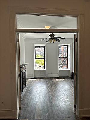 4th image of 205 8th Ave APT 4N