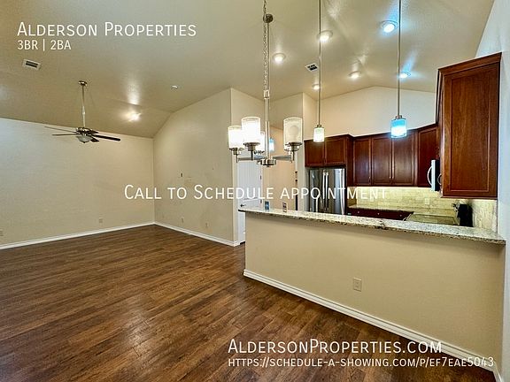 5th image of 1054 Diamondhead Dr