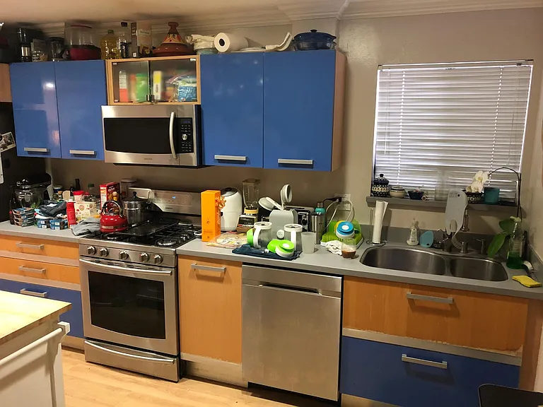 11630 Chenault St #15 — Photo 13