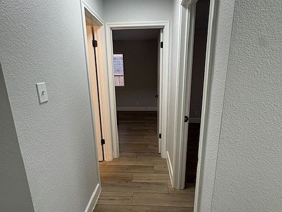 4th image of 9618 Copper Creek Dr