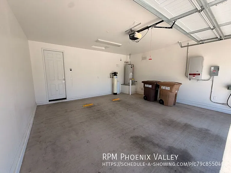 25549 N 104th Dr — Photo 24