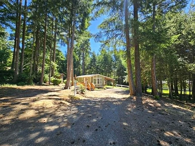 100 E Kilmarnock Rd — Photo 8