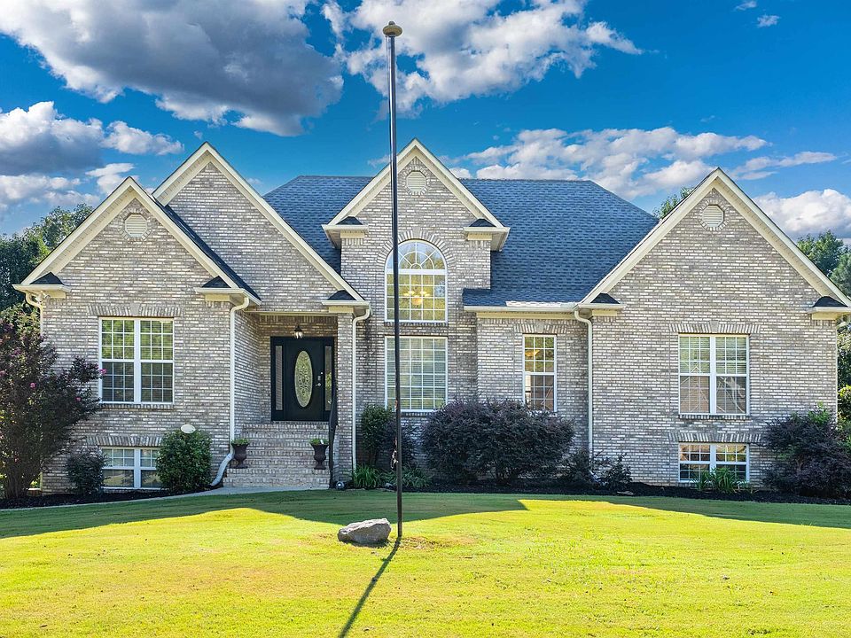 1st image of 1000 Terri Ln