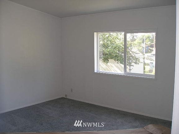 5th image of 1715 Holman Street