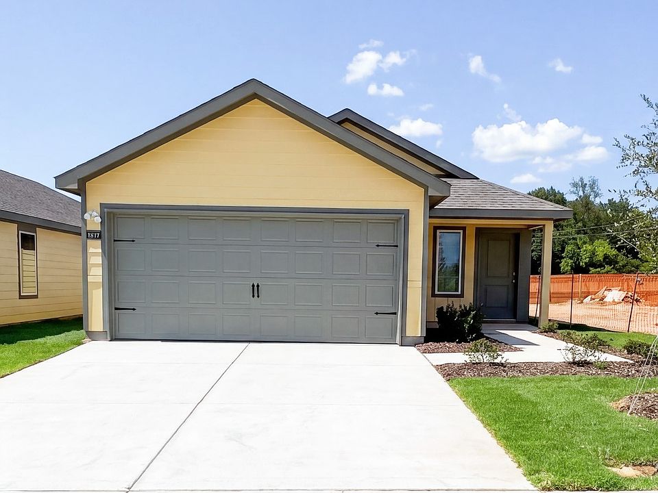 1st image of 1663 Blaire Dr