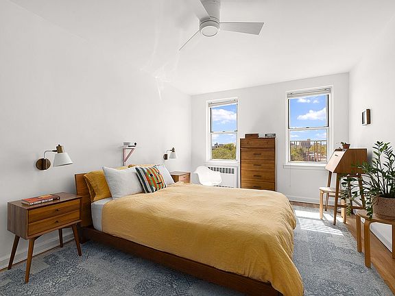 3rd image of 58 Dahill Rd APT 6E