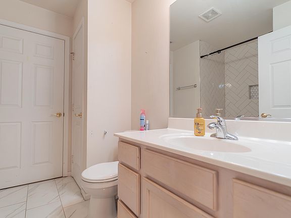 2nd image of 9743 Wildwood Ct Unit 2D