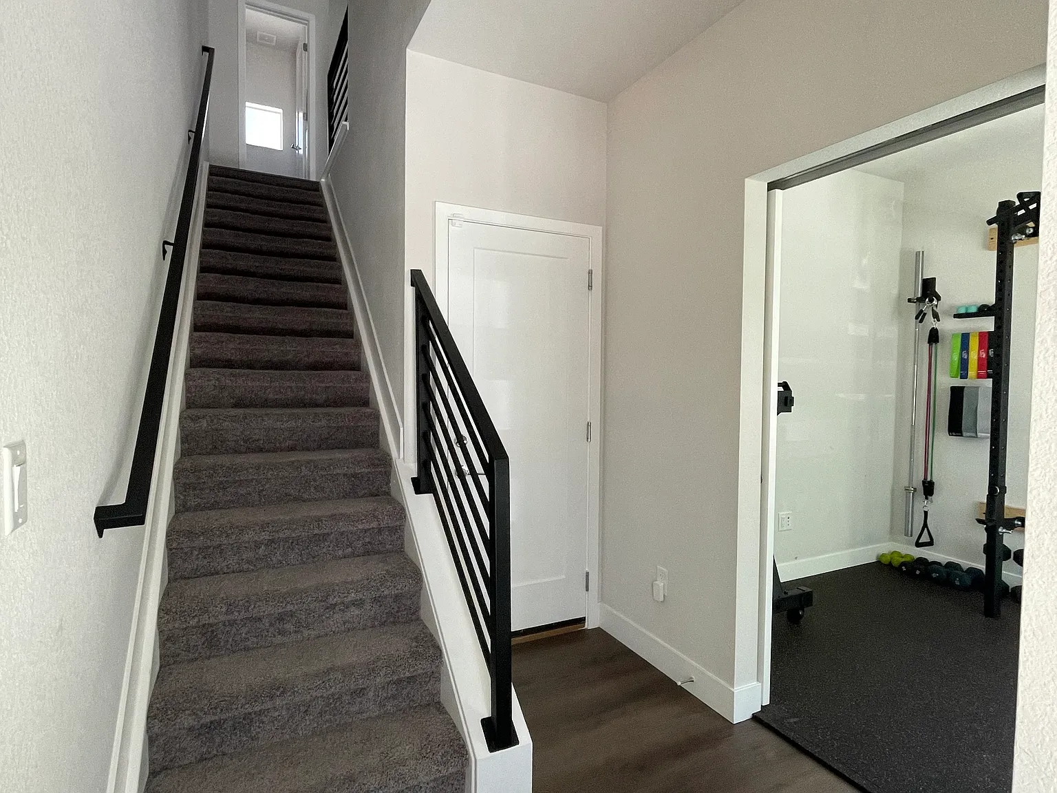 2 bed, 2.5 bath, 1269 sqft, $2,600 — Photo 4